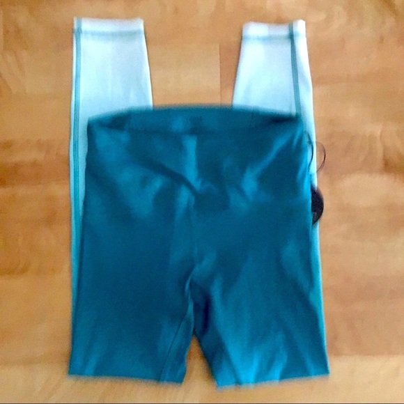 VITA LA x ANNA VICTORIA teal ombré leggings S - Picture 6 of 8
